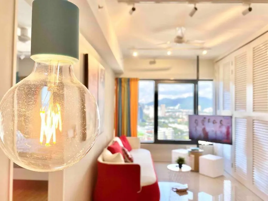 Apartment Tropicana 218 Macalister #Wondercolor #Infinity Pool #Georgetown #5Pax #2Br 2Bath #1King 1Queen 1Single #Quality Well Maintained #Private Host