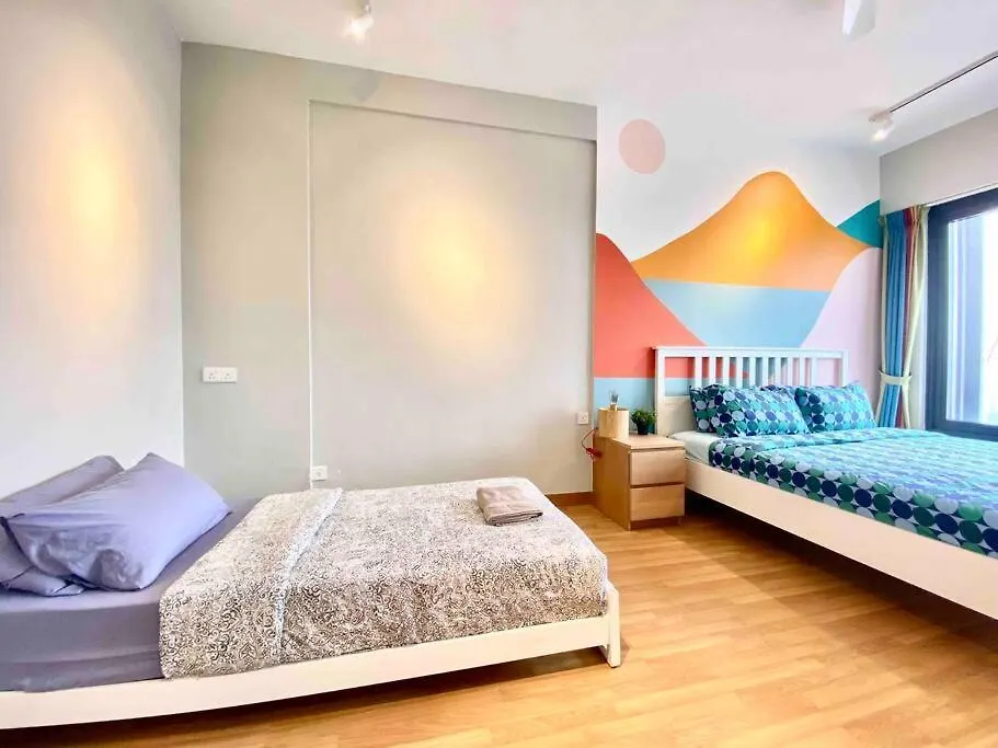 Tropicana 218 Macalister #Wondercolor #Infinity Pool #Georgetown #5Pax #2Br 2Bath #1King 1Queen 1Single #Quality Well Maintained #Private Host